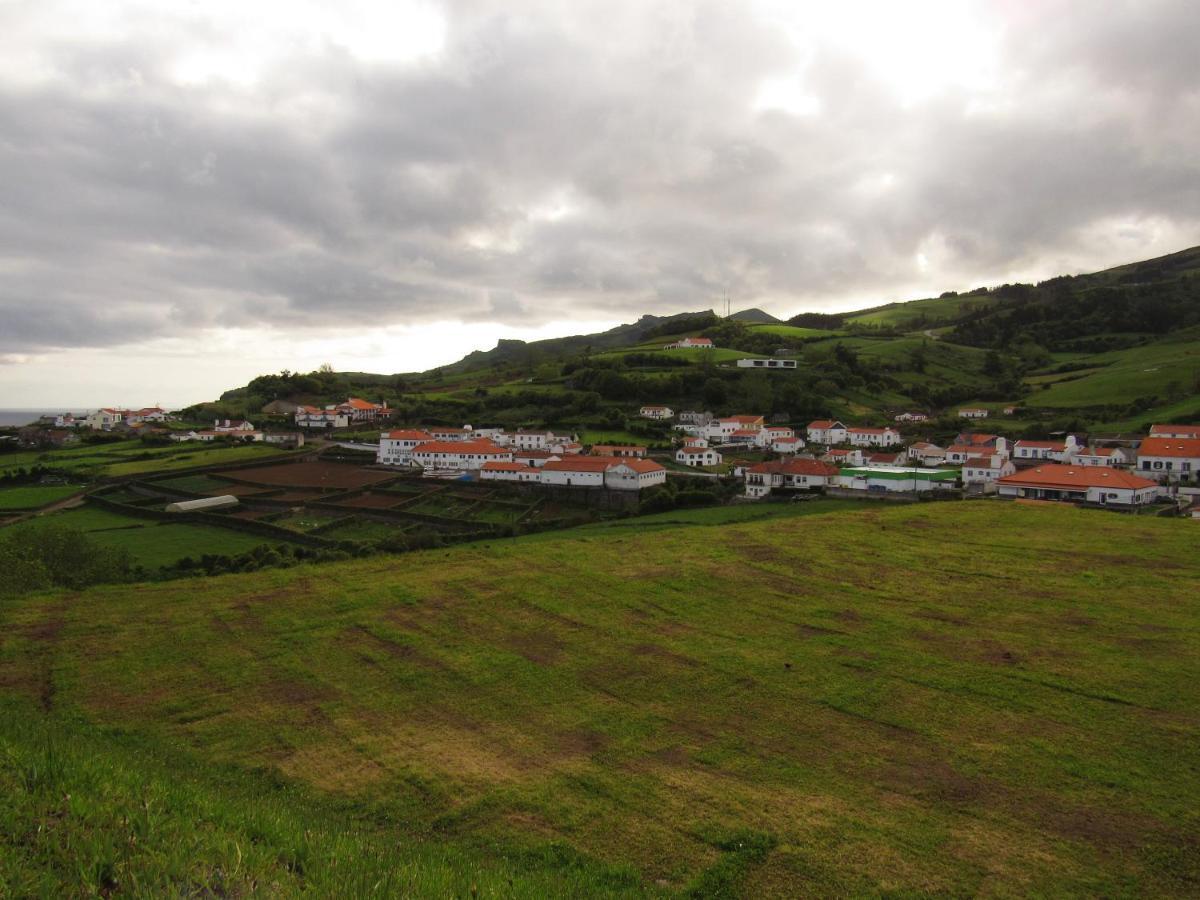 Апартаменты Casa L&M Lajes das Flores Экстерьер фото
